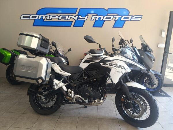 BENELLI TRK 502 X ABS
