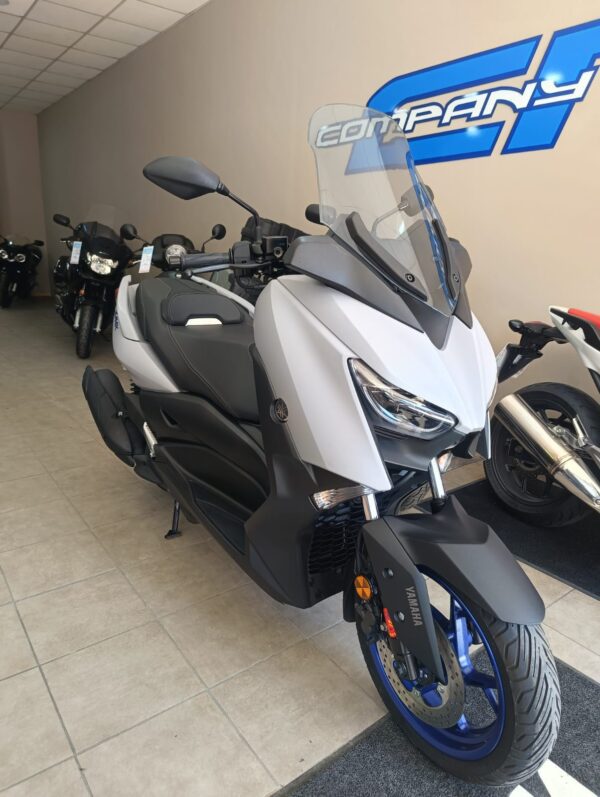 YAMAHA XMAX 125 ABS - Imagen 2