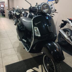 VESPA GTS 300 SUPER