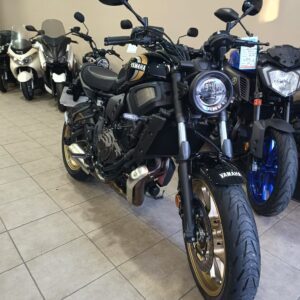 YAMAHA XSR 700