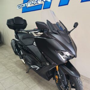 YAMAHA T-MAX 560 TECH MAX