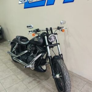 HARLEY-DAVIDSON STREET BOB LIMITED