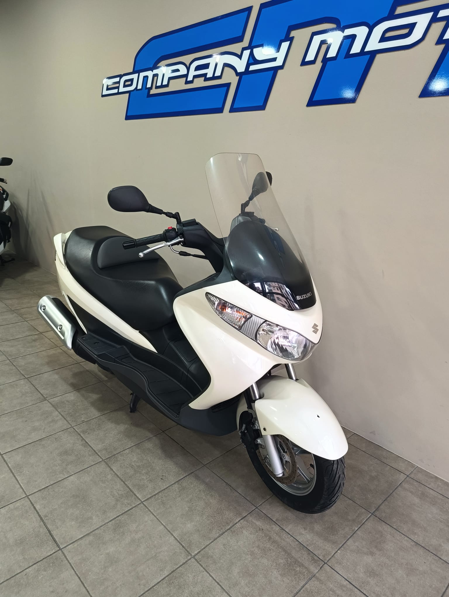 SUZUKI BURGMAN 125 - Imagen 2