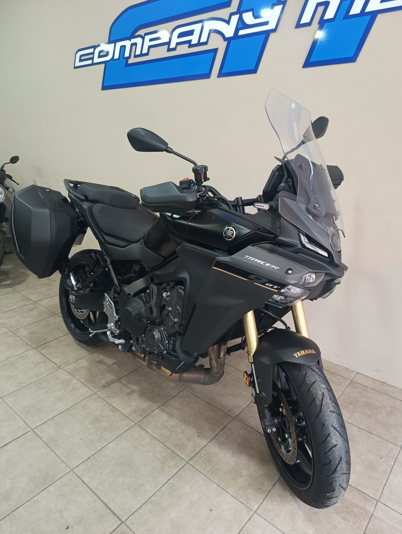 YAMAHA TRACER 9 GT Y-AMT - Imagen 2