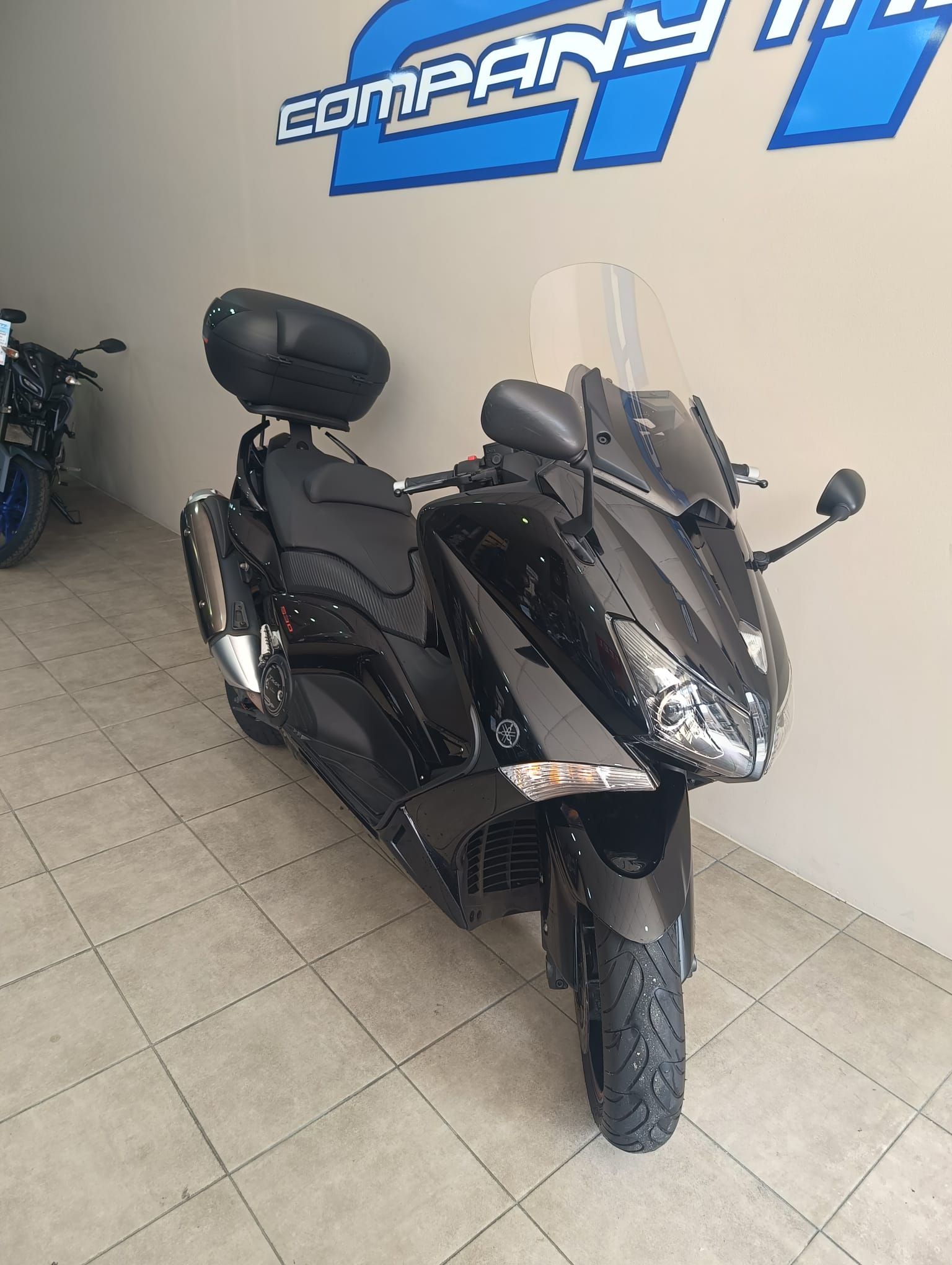 YAMAHA T-MAX 530 - Imagen 2