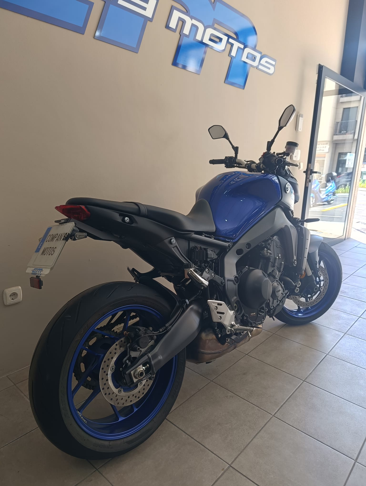 YAMAHA MT-09 35KW - Imagen 3
