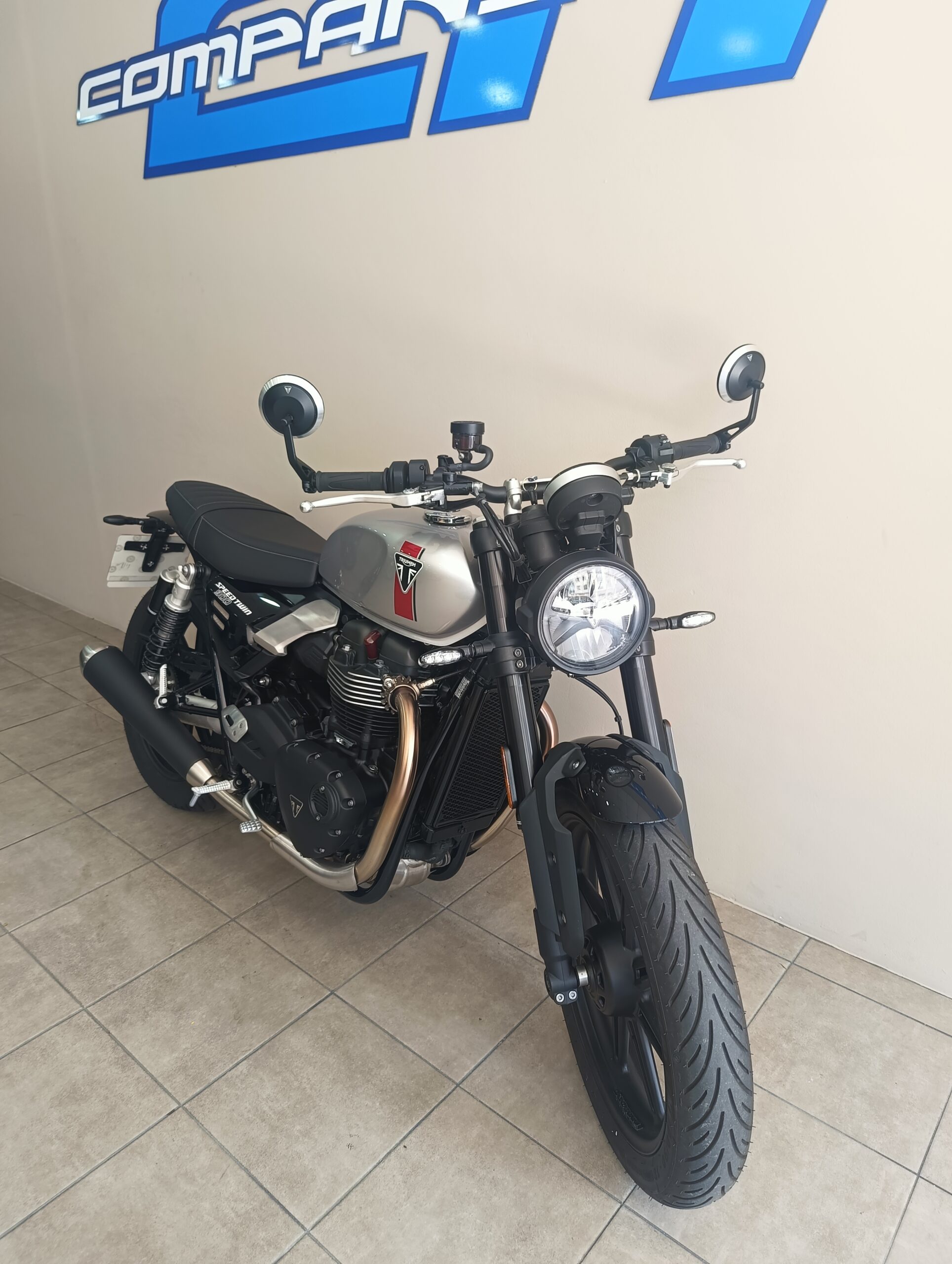TRIUMPH SPEED TWIN 900 - Imagen 2
