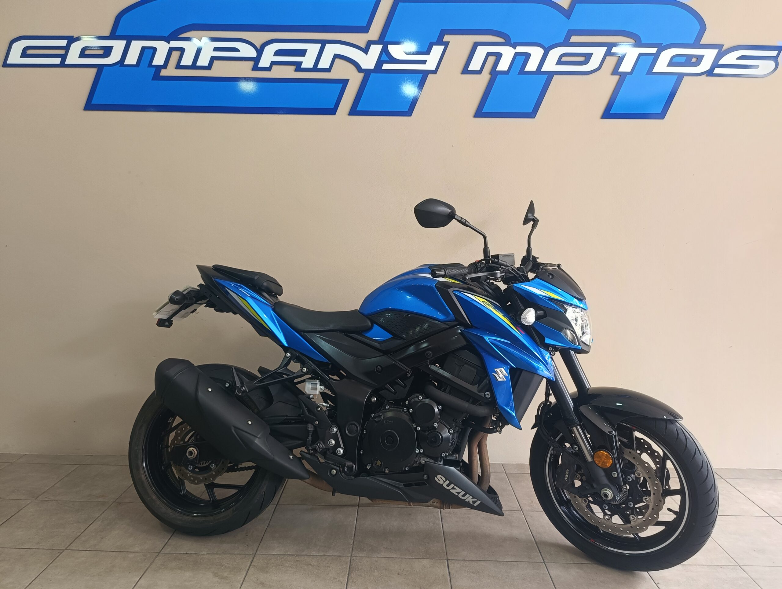 SUZUKI GSX-S 750 A2
