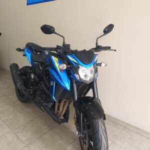 SUZUKI GSX-S 750 A2