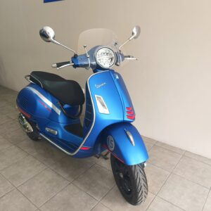 VESPA GTS 300 SUPER