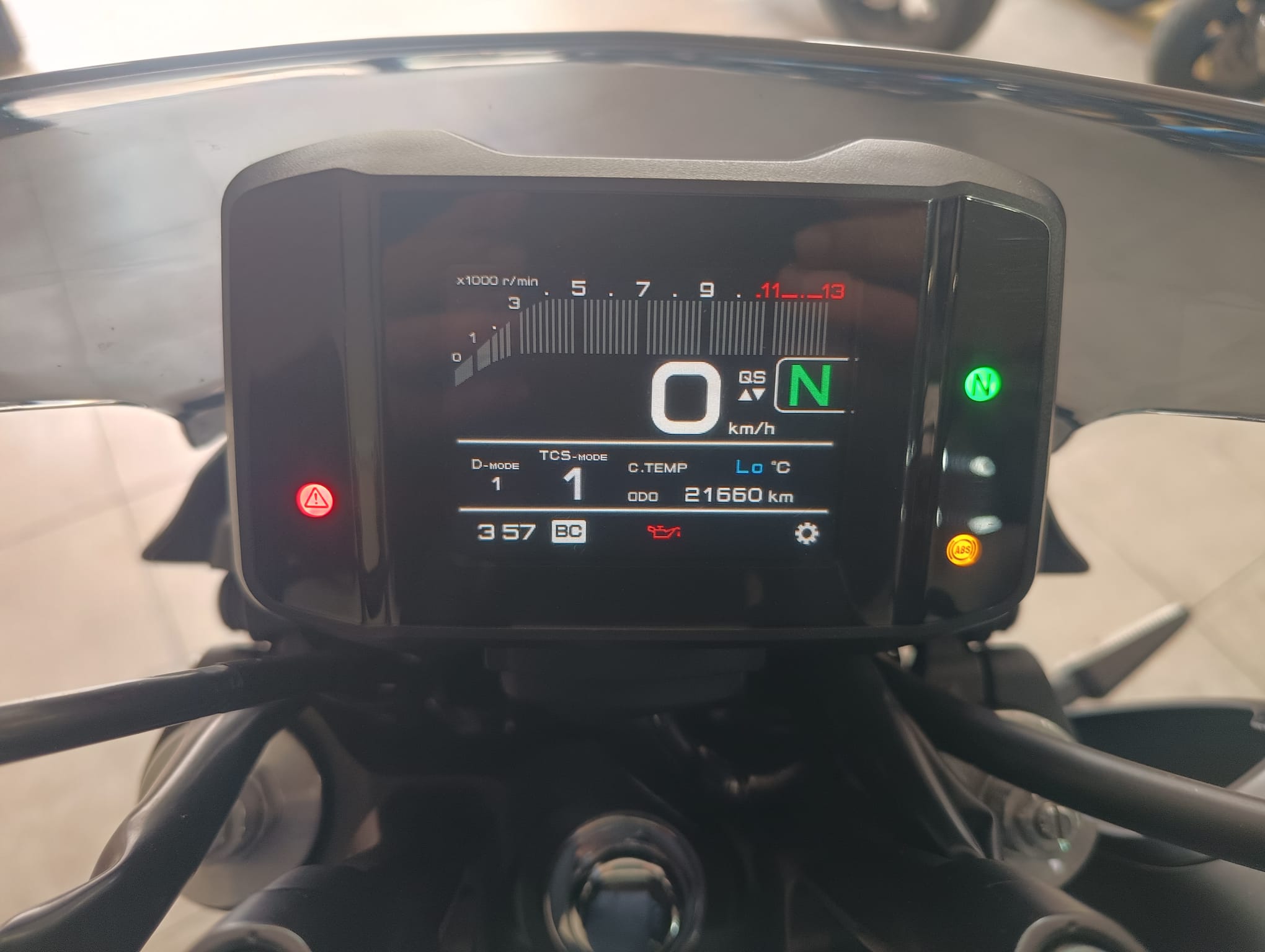 YAMAHA MT-09 35KW - Imagen 4