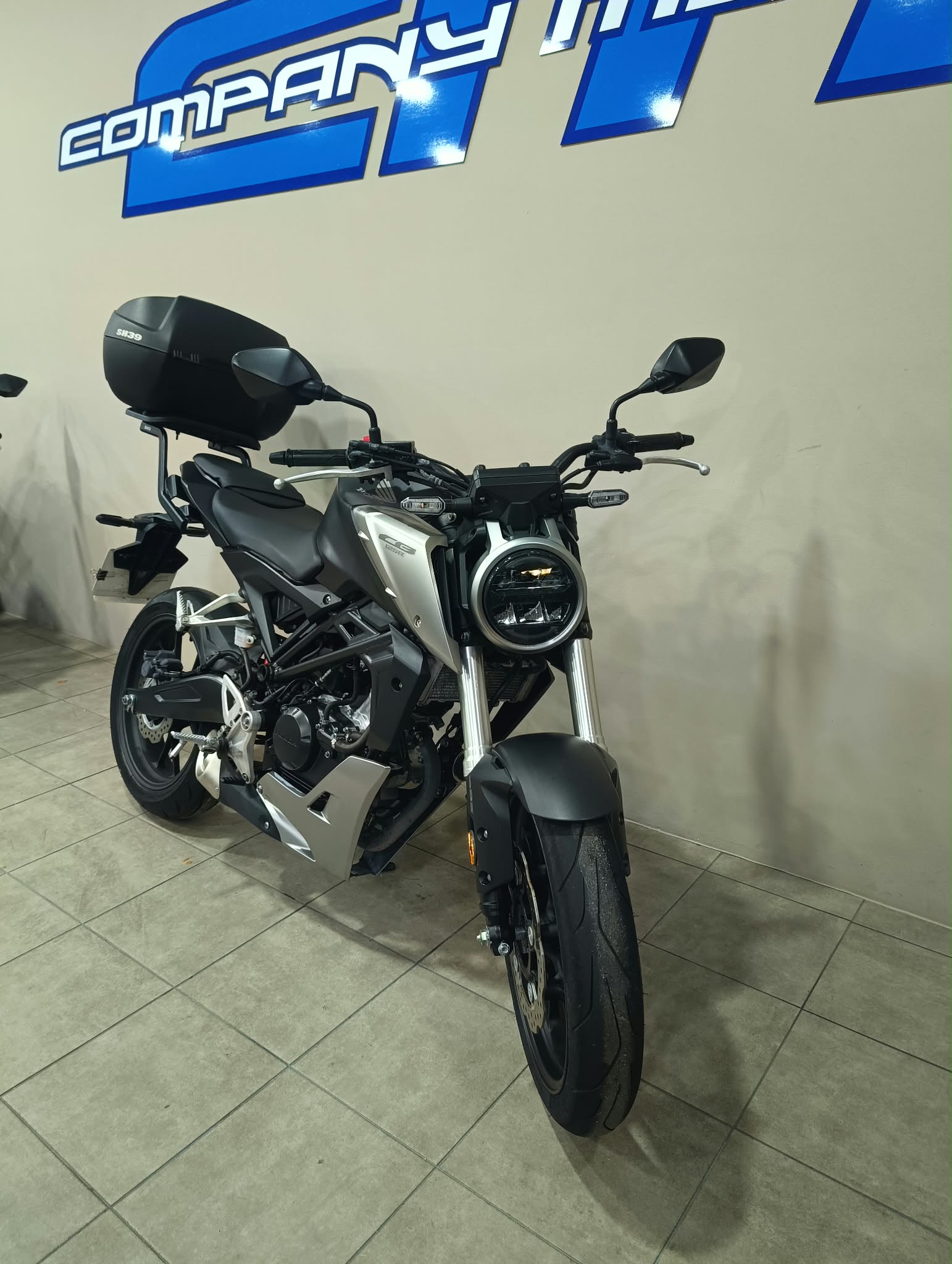 HONDA CB 125 R - Imagen 2